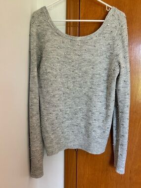 EUC Lilly Pulitzer gray rhinestone embellished sweater